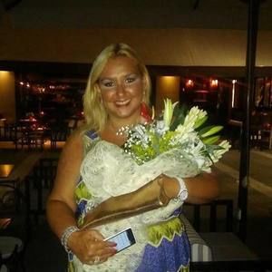 Meet your Posher, Amalia