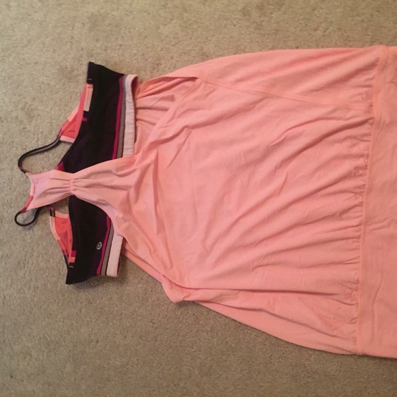 Lululemon tank