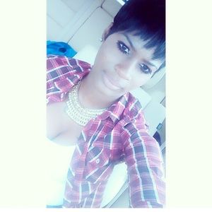 Meet your Posher, Tiara