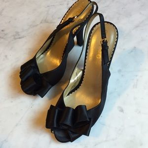 Chic Satin sling back heels