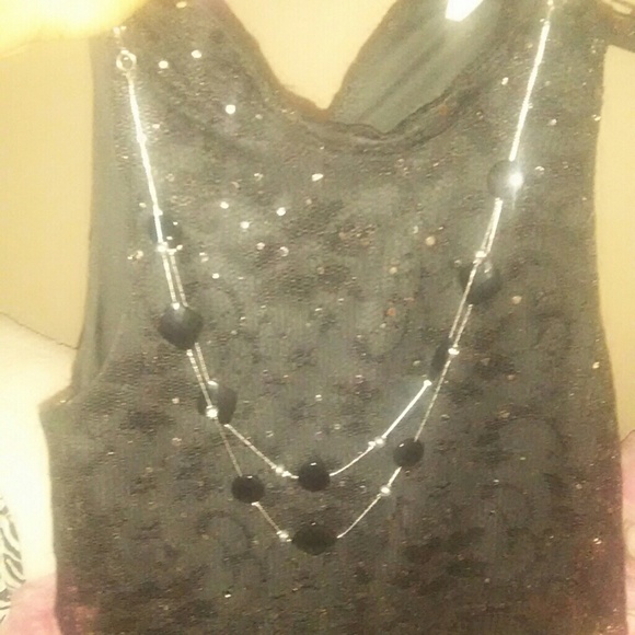 Size small tank too black shirt