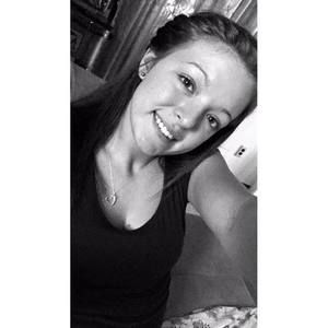 Meet your Posher, Kaitlyn