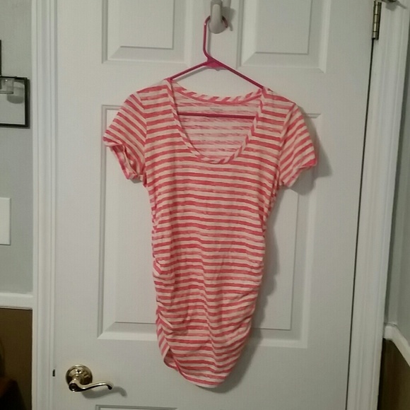 Motherhood maternity tee shirt