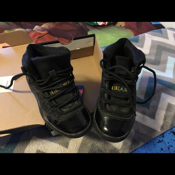 Jordan 11's Gamma blue - Picture 2 of 3