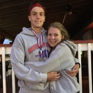 Meet your Posher, Brenna