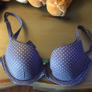 Victoria's Secret Demi Bra