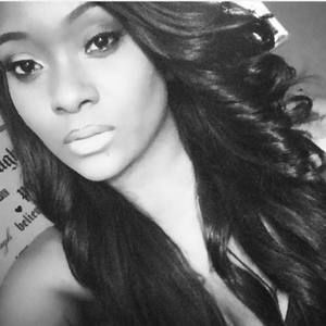 Meet your Posher, Stephanie