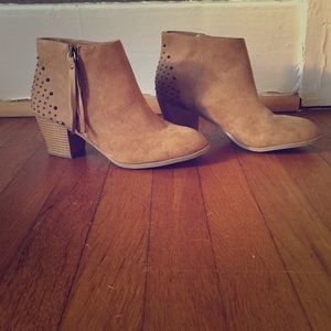 Zipper & stud ankle booties