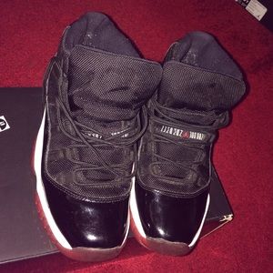 Jordan Bred 11s 6Y