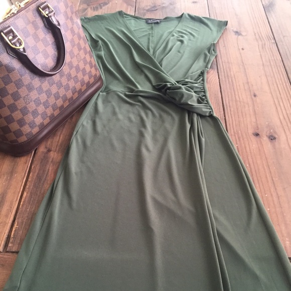 Green midi dress