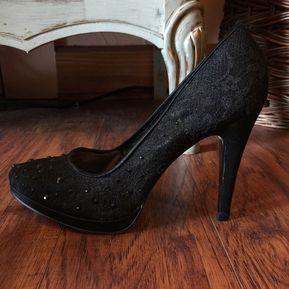 Nine West Heels - Picture 2 of 3