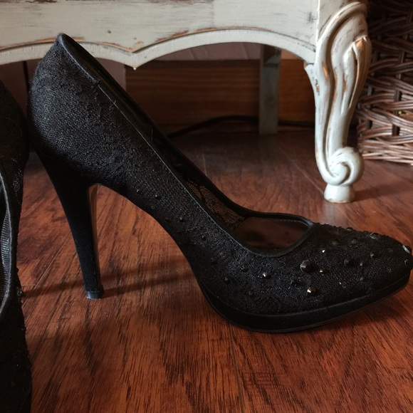 Nine West Heels - Picture 3 of 3