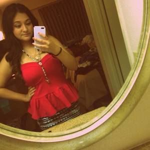 Meet your Posher, Estrella