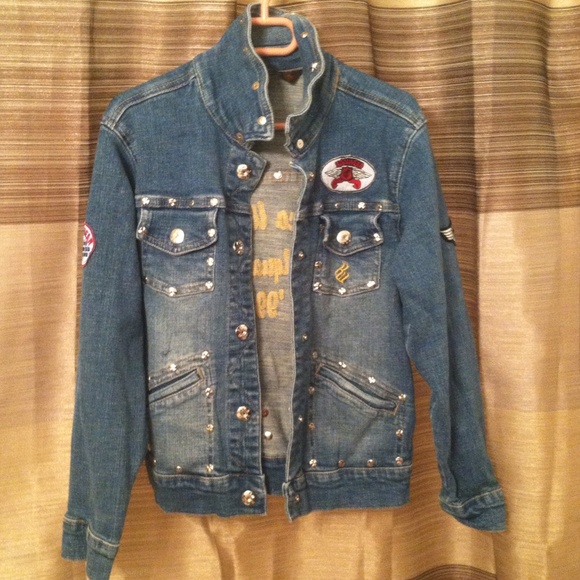 Jacket - Picture 1 of 2