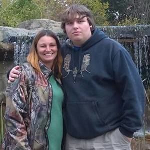 Meet your Posher, Tonya