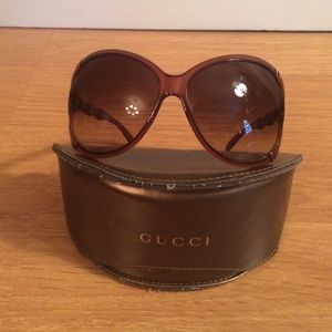 Gucci woman's sunglasses