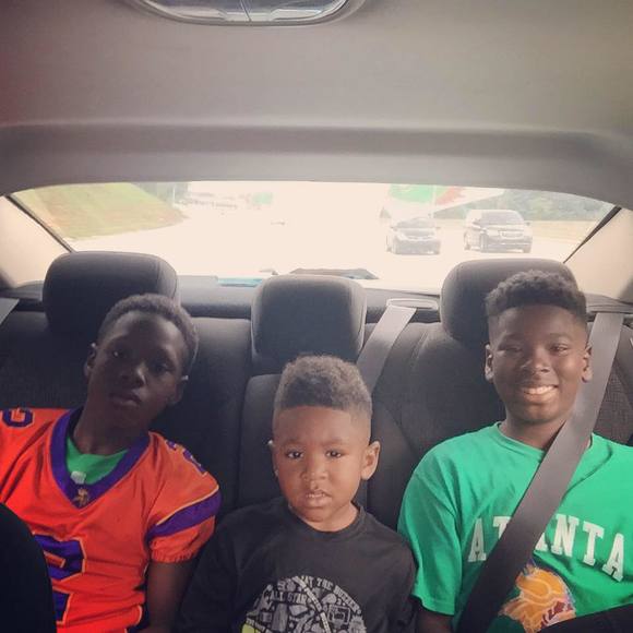 Meet your Posher, Diamond - Picture 1 of 1