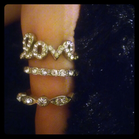 Bundle of rings