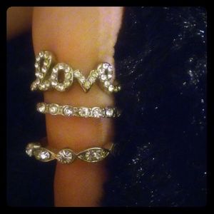 Bundle of rings