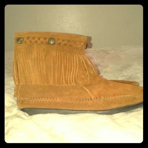 Minnetonka Chestnut moccasins