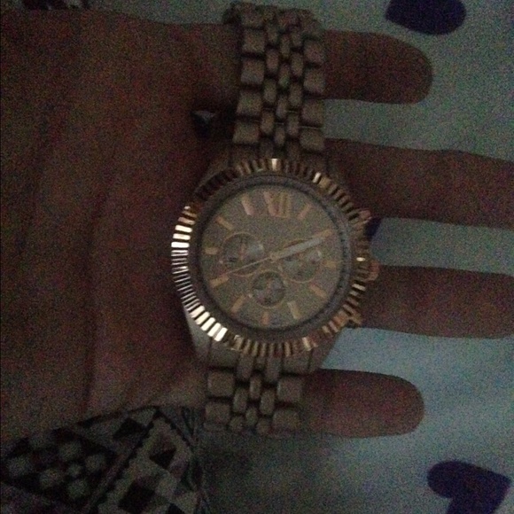 Watch - Picture 2 of 2