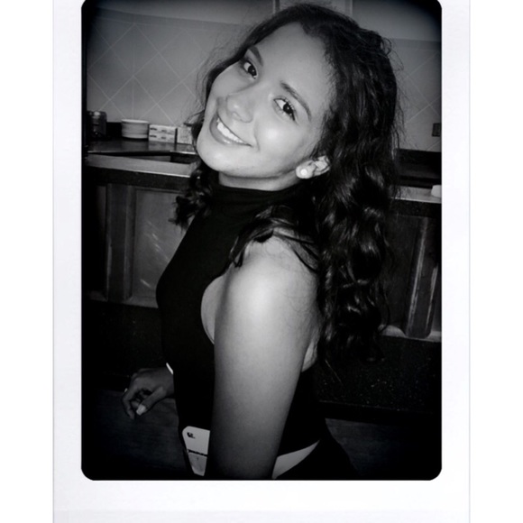 Meet your Posher, Zashira - Picture 1 of 1