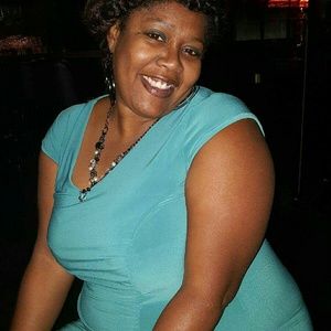 Meet your Posher, Jeanette