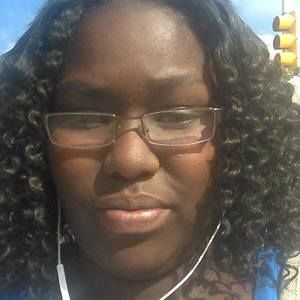 Meet your Posher, Temella