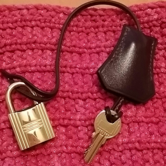 Authentic Hermer lock&2keys clochette.😳😳each😳
