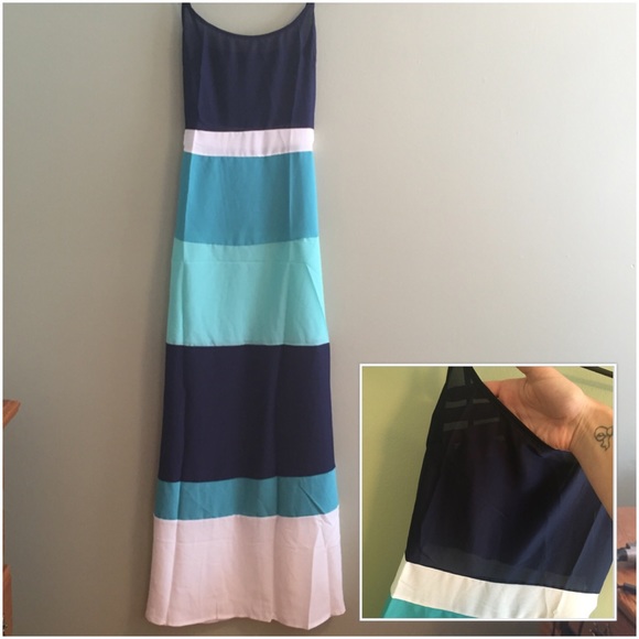 Colorblock Maxi Dress - Picture 2 of 3
