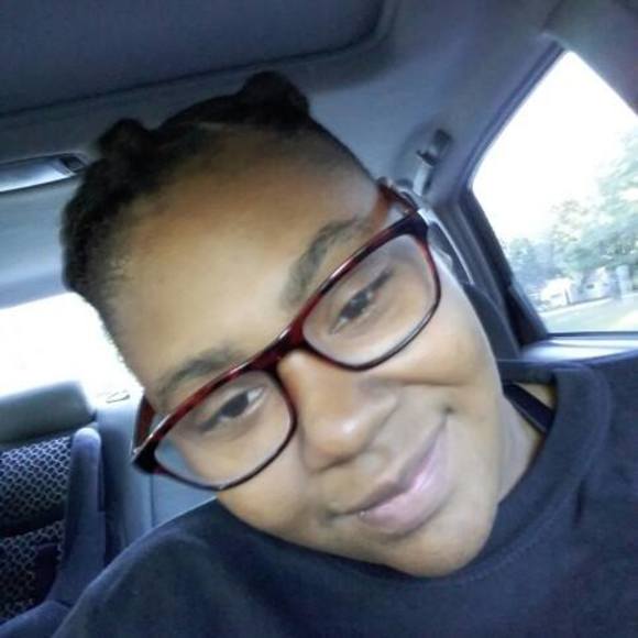 Meet your Posher, Jalisa - Picture 1 of 1