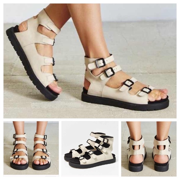 Urban Outfitters Shoes - Urban Outfitters Kelsi Dagger Brooklyn Dreamie