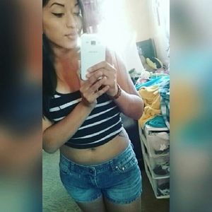 Meet your Posher, Ahiram guadalupe