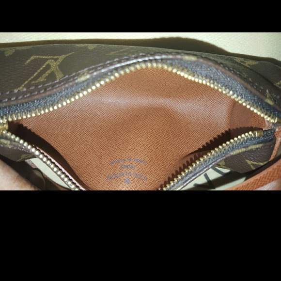 🚫SOLD Authentic Louis Vuitton Mini Papillion - Picture 4 of 4