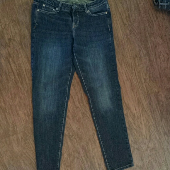 Aeropostle dark wash curvy skinny 8 short