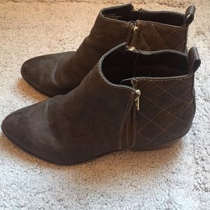 Offers welcome! Fall Ankle Boots