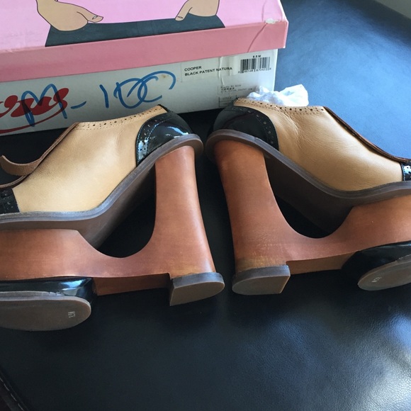 🎉Sale🎉New w Box Jeffrey Campbell Oxford Heels - Picture 4 of 4