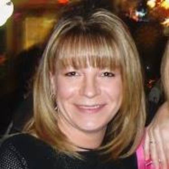 Meet your Posher, Cynthia