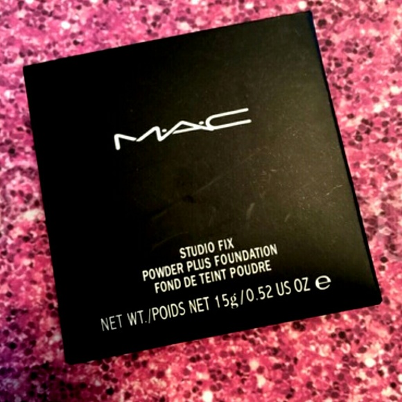 MAC studio fix powder plus foundation