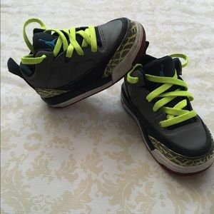 Toddler Jordan's size 6