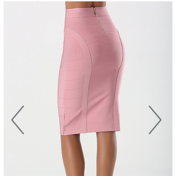 Bebe midi bandage skirt in electric blue color - Picture 2 of 4