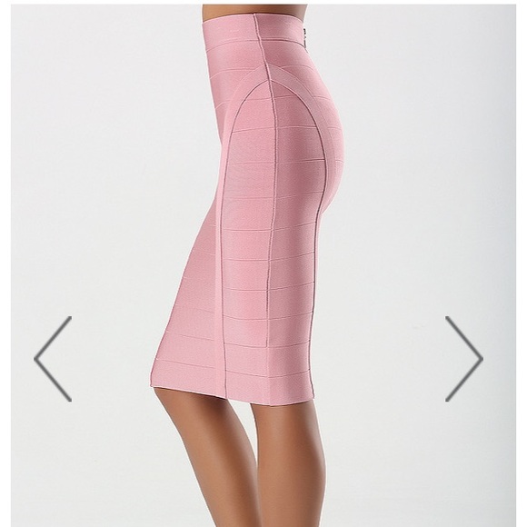 Bebe midi bandage skirt in electric blue color - Picture 3 of 4