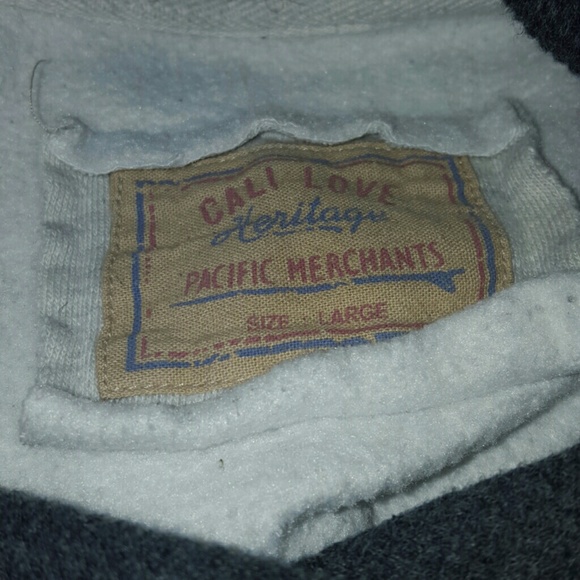 *SOLD* California Surf Club Hoodie - Picture 3 of 3