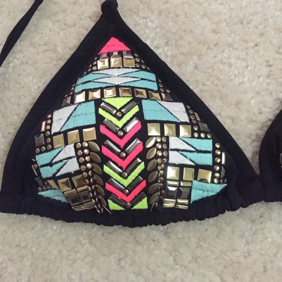 Aztec bikini - Picture 2 of 2