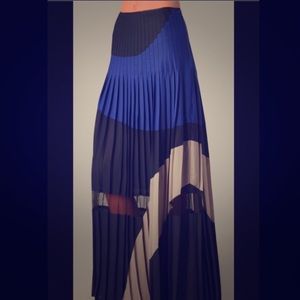 BCBG Maxi Skirt Sz. XS