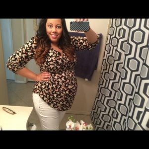 Motherhood 3/4 sleeve tunic top