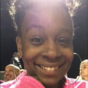 Meet your Posher, Briana