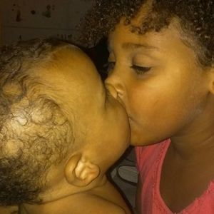 Meet your Posher, Melisa