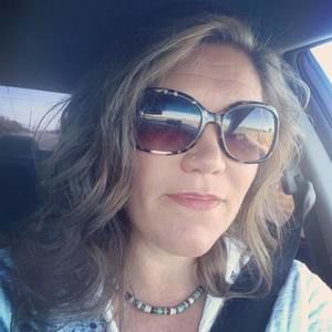 Meet your Posher, Karlene