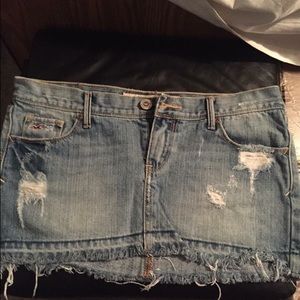 Hollister Jean skirt